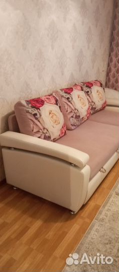 Угловой диван