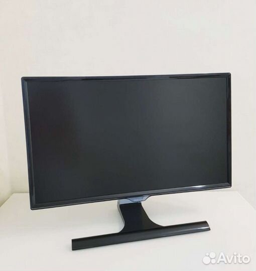 Монитор Samsung 24 дюйма