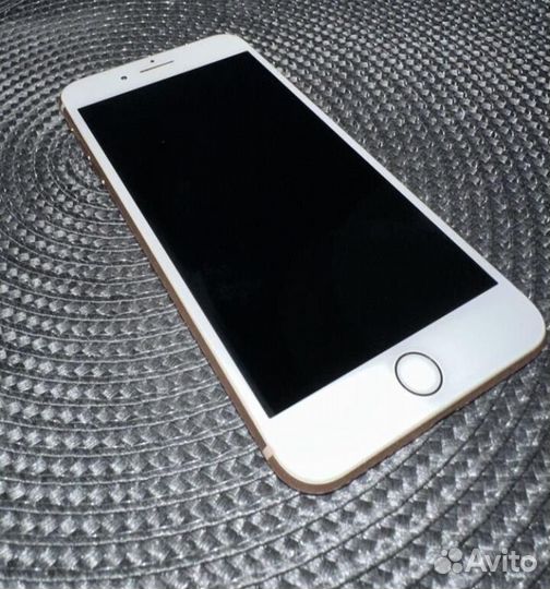 Телефон iPhone 8 plus