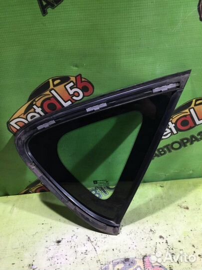 Стекло кузова заднее правое Opel Astra J