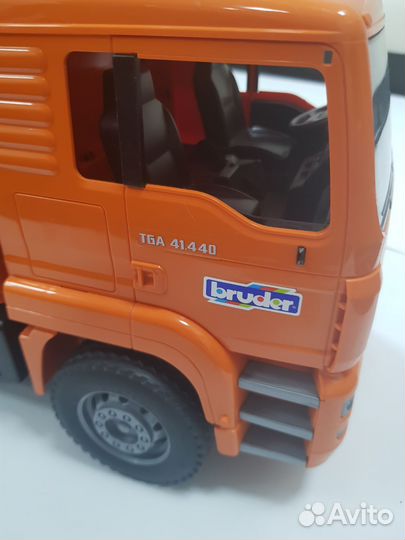 Брудер bruder мусоровоз