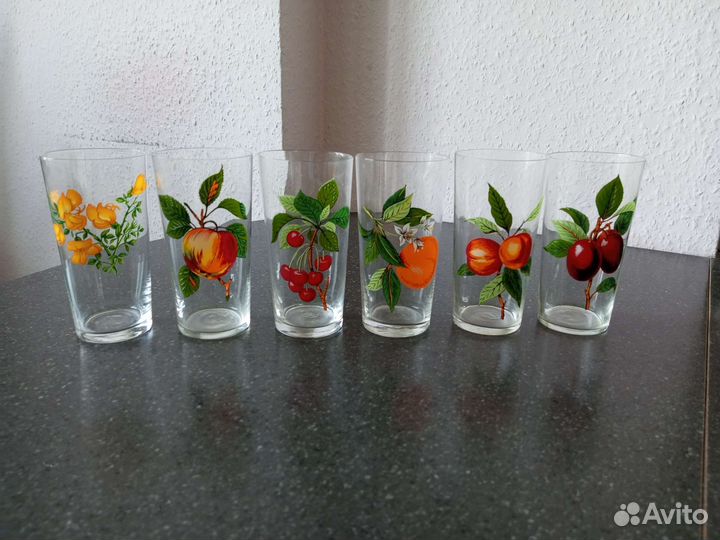 Стаканы из тонкого стекла