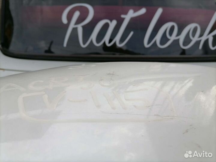 Крыло toyota estima переднее левое