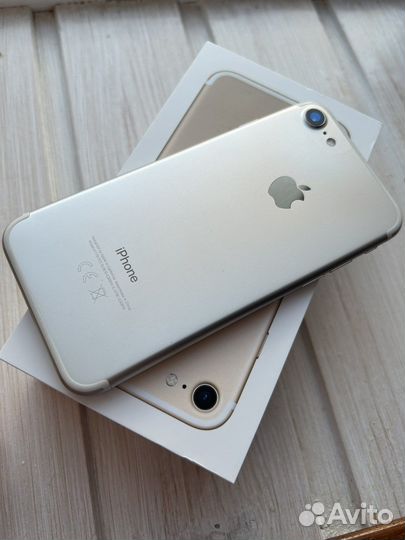 iPhone 7, 32 ГБ