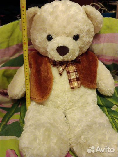 Медведь плюшевый большой