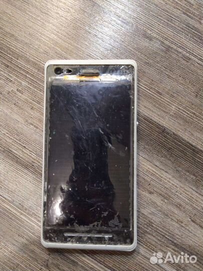 Sony Xperia J, 4 ГБ