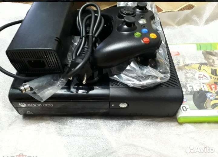 Игровая приставка xbox 360 новая в упаковке. Торг