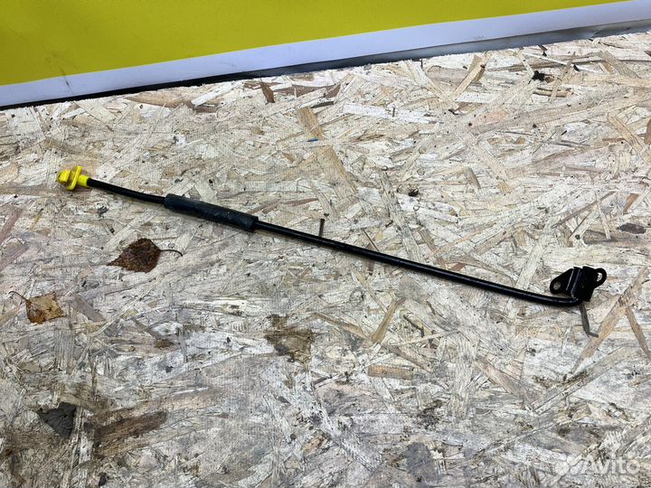 Туксон 4 палка капота