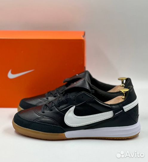 Кроссовки мужские Nike Premier 3 IC