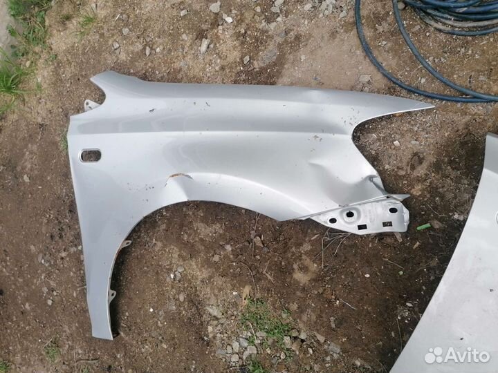 Volkswagen polo крыло переднее правое