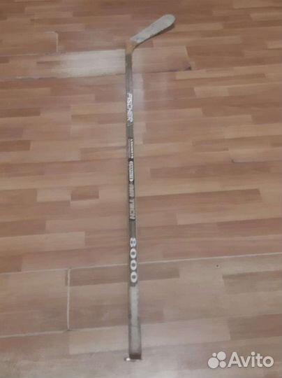 Клюшка хоккейная ссм и деревянная