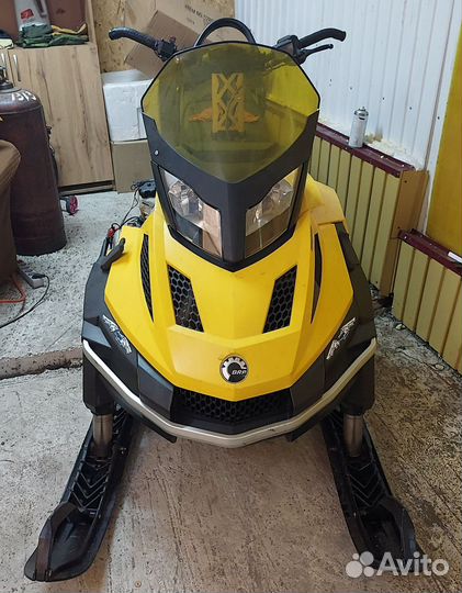 BRP Ski-Doo тундра 550f 2013