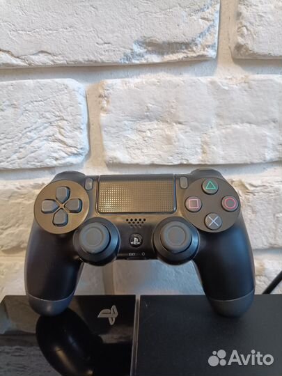 Sony PS4 FAT (прошитая)