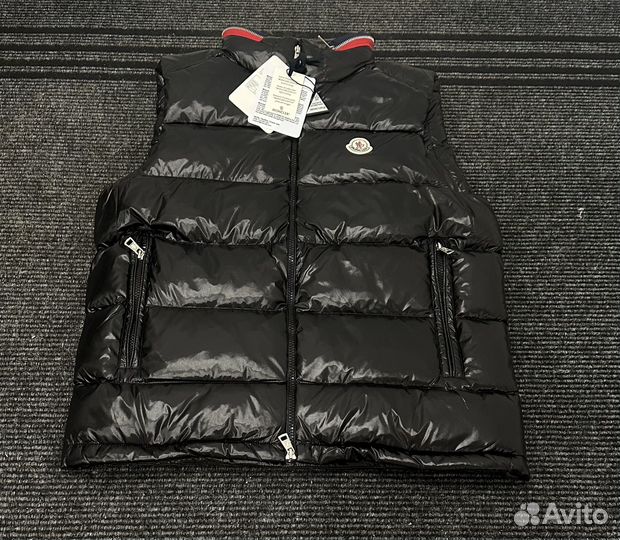 Жилетка Moncler