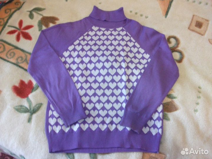 Продам джемпера на девочку 10-11 лет