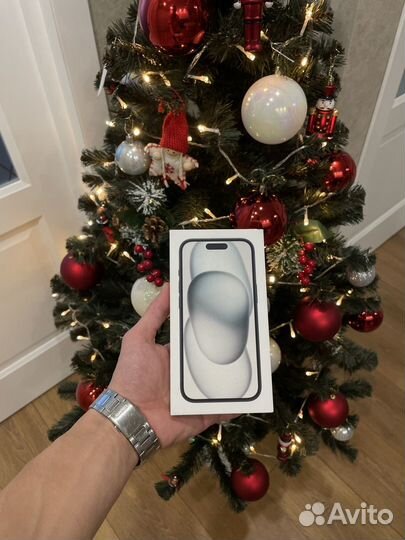 iPhone 15, 128 ГБ