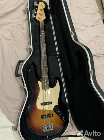 Fender American Dеluхе Jаzz Bаss