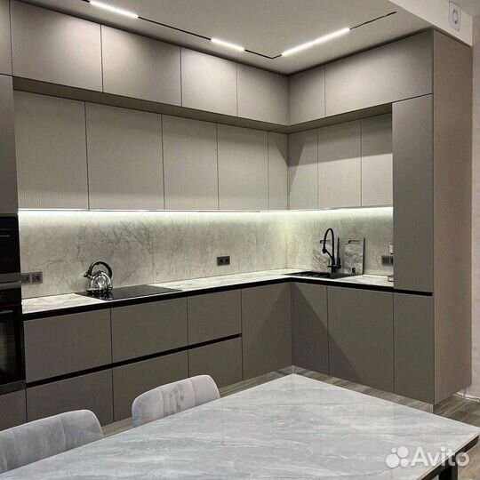 Бюджетный Кухонный гарнитур в наличии