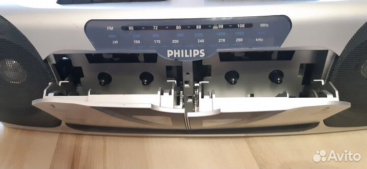 Магнитола Philips AW7150/14S
