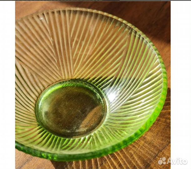 Салатник винтаж зеленое стекло