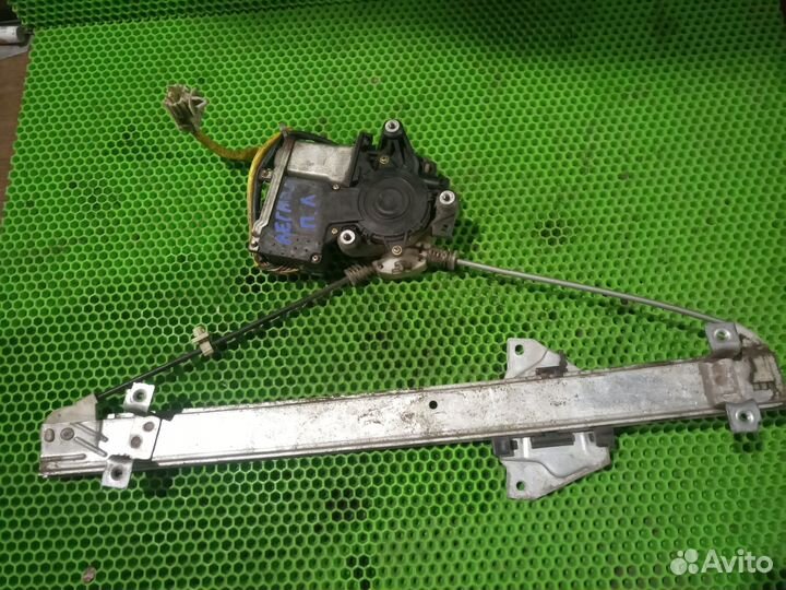 Стеклоподъемник передний левый Mitsubishi Legnum