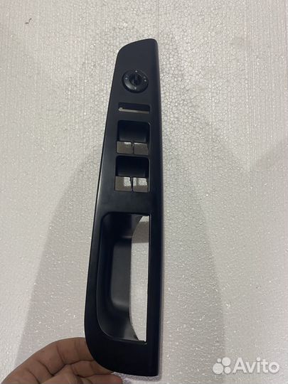 Накладка стеклоподьемника