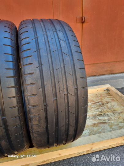 Nokian Tyres Hakka Black 2 225/55 R17 101Y