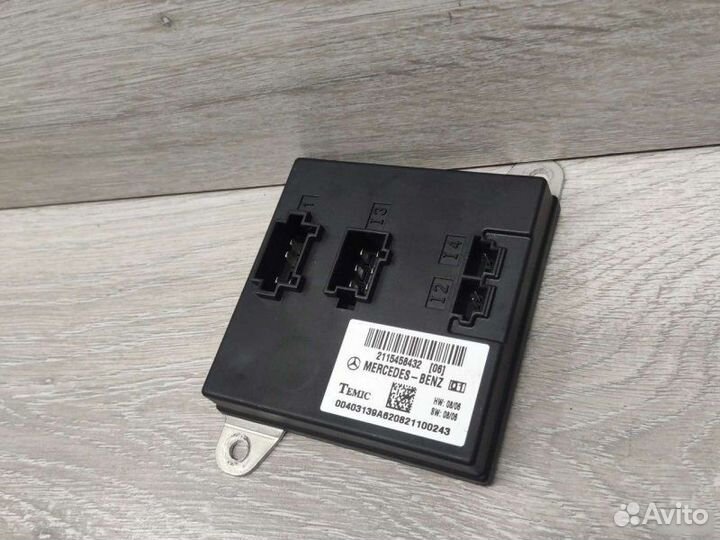 Блок комфорта Mercedes E W211
