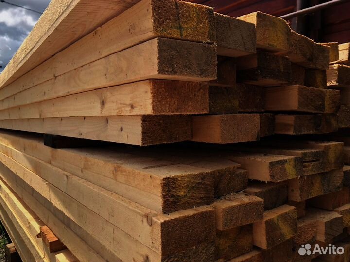 Уютные доски из сосны для создания мебели