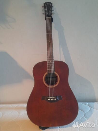 Акустическая гитара