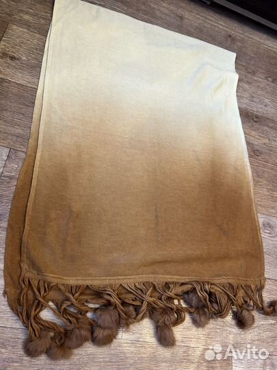 Шаль кашемировая с натуральным мехом