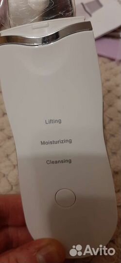 Ультрозвуковой аппарат для чистки лица