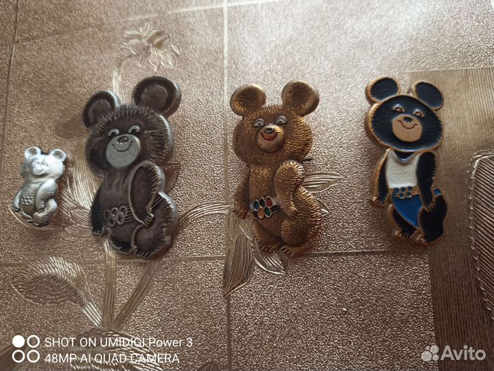 Значки СССР Четыре Фигурных Олимпийский Мишки 80