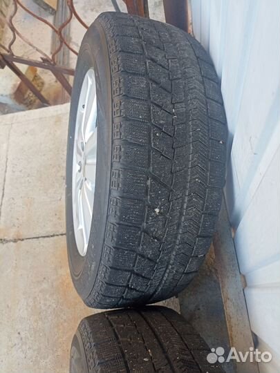 Bridgestone Blizzak VRX 195/65 R15