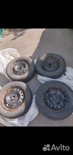 Bridgestone Ice Cruiser 7000 205/60 R16