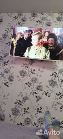 Телевизор на запчасти