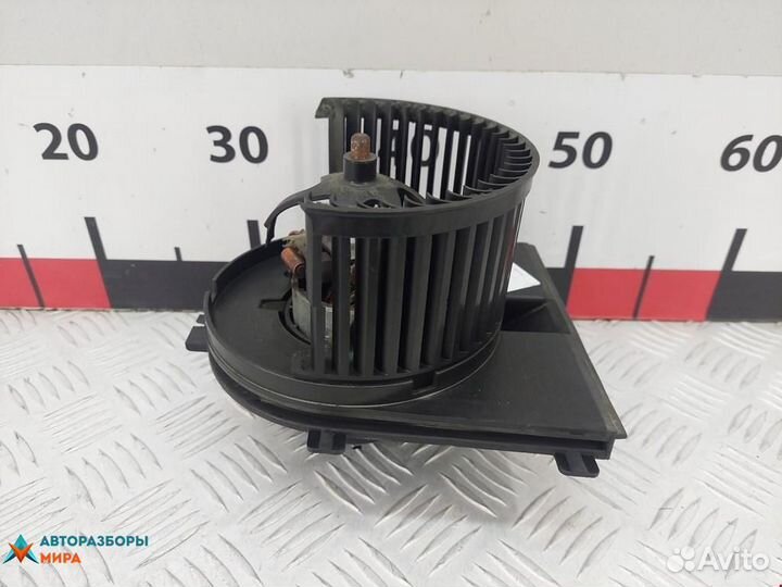 Моторчик печки Volkswagen Golf GTI 4 2000