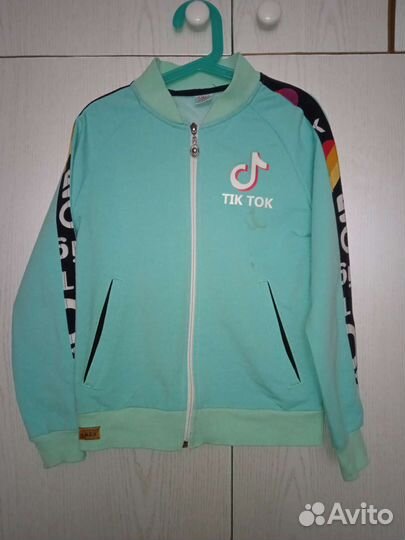 Спортивный костюм на девочку, р. 134-140