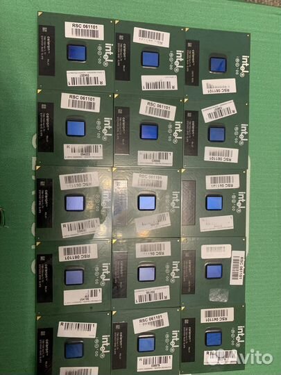 Intel celeron 700