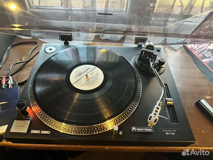 Виниловый проигрыватель Omnitronic BD-1520