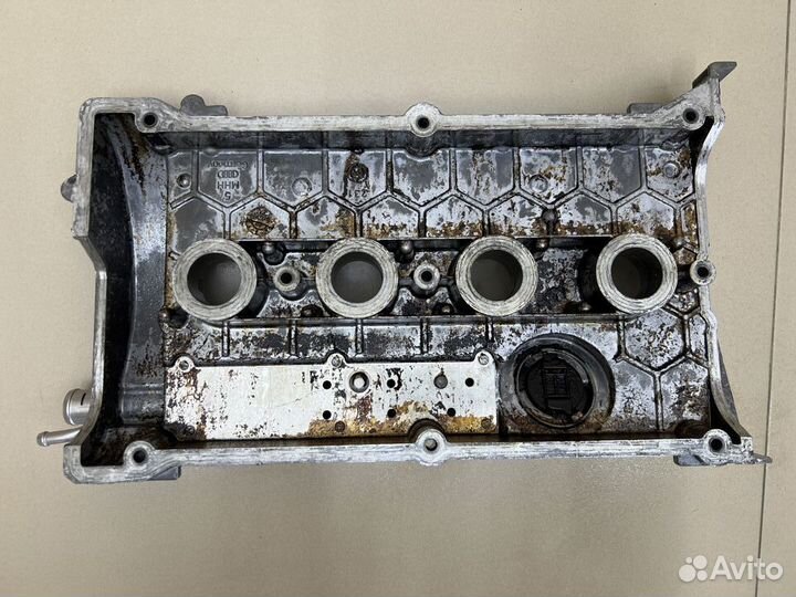 Клапанная крышка Audi A4 B6 1.8T AMB
