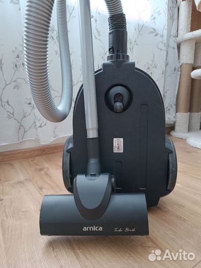 Пылесос arnica tesla premium