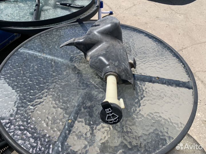 Бачок омывателя Chevrolet Cruze