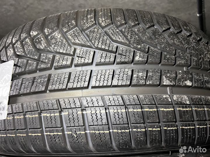 Hankook Winter I'Cept Evo2 W320 255/45 R19