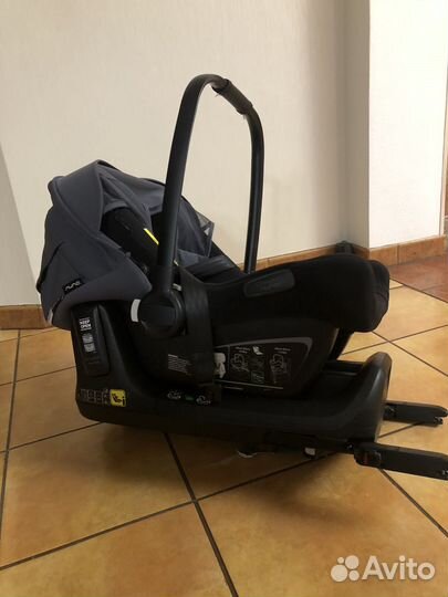 Автомобильное кресло bugaboo turtle air by nuna