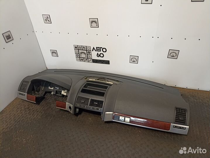 Торпедо для VW Touareg