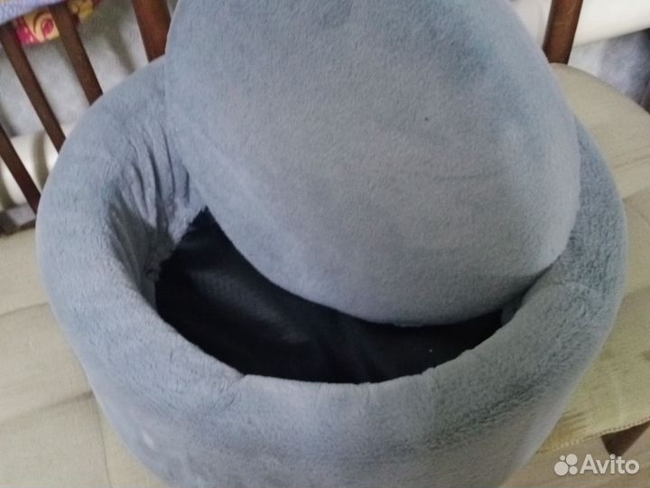 Лежанка для собак и кошек