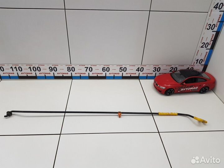 Держатель капота (Skoda Octavia)