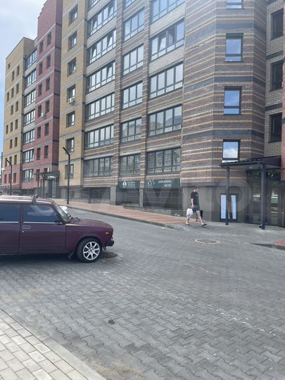Свободного назначения, 70 м²