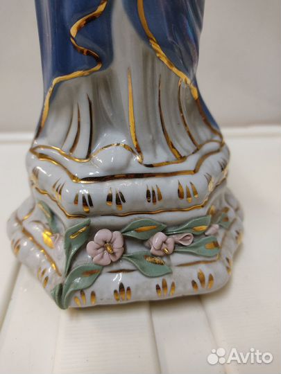 Статуэтка Дева Мария с младенцем